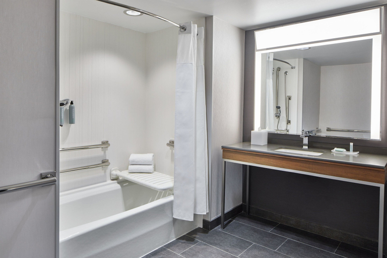 Bathroom 4, Courtyard By Marriott Detroit Downtown, Wayne