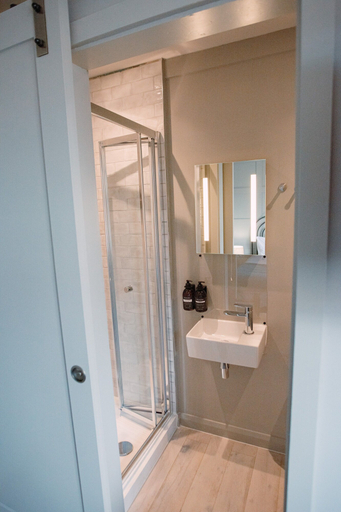 Bathroom 4, The Print House, Kent