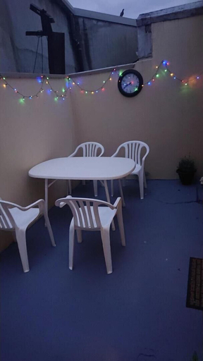 Others 4, 5 Guests - Helens House Derry City Centre - 3 Bed, Derry and Strabane
