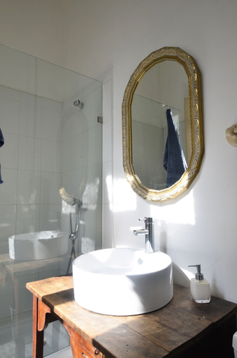 Bathroom 5, CASA LUCRECIA, Santiago