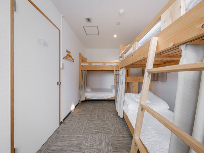 Bedroom 2, Guesthouse Hakodate Bay - Hostel, Hakodate