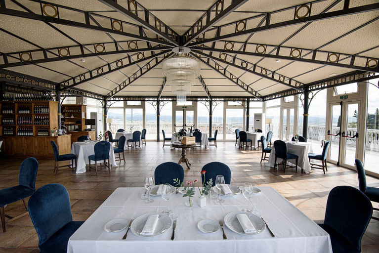 Food & Drinks 4, Castello Bonaria Wine & Spa Resort, Livorno
