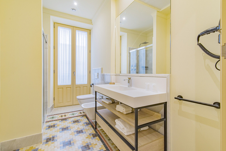 Bathroom 4, Mosaiko Homes Catedral Granada, Granada