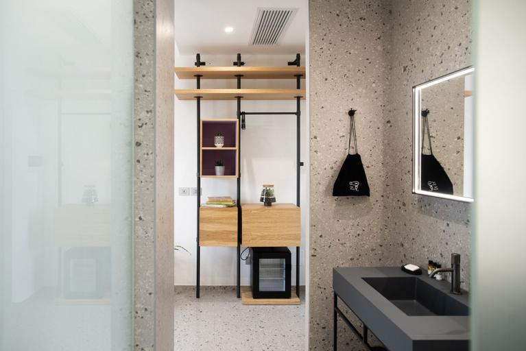 Bathroom 5, Lisetta Gardens Boutique, Brindisi