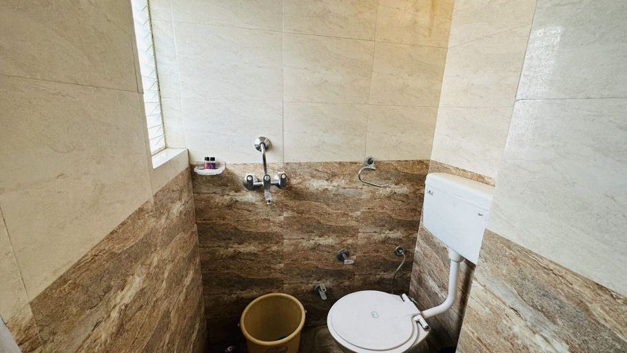 Bathroom 4, Maa Ji House on Lake Pichola, Udaipur, Udaipur