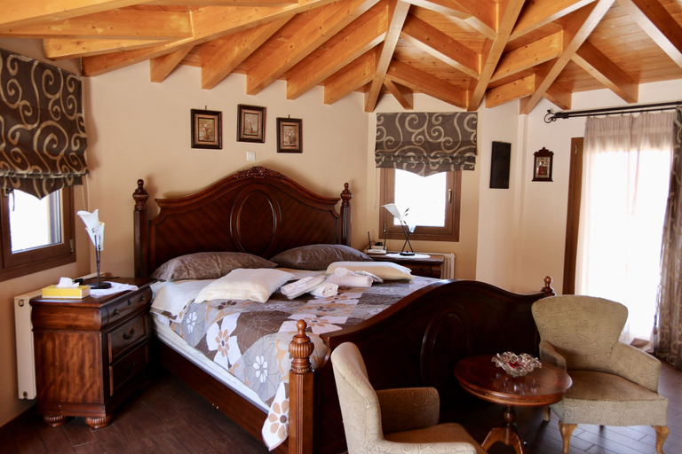 Bedroom 4, Villa Ariadne, Attica