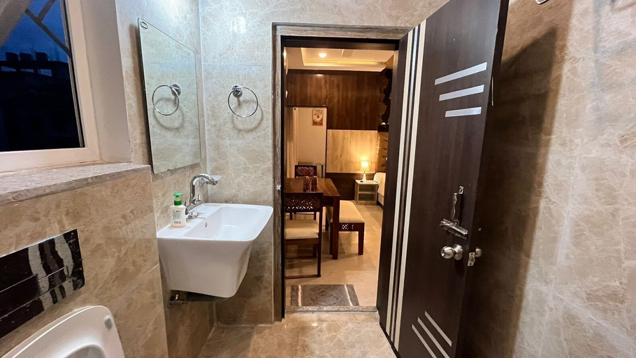 Bathroom 4, 7 SIS7ERS HOMESTAY, Kamrup Metropolitan