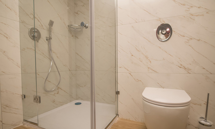 Bathroom 5, Seaview Hotel Malta - Adults Only, Saint Paul's Bay