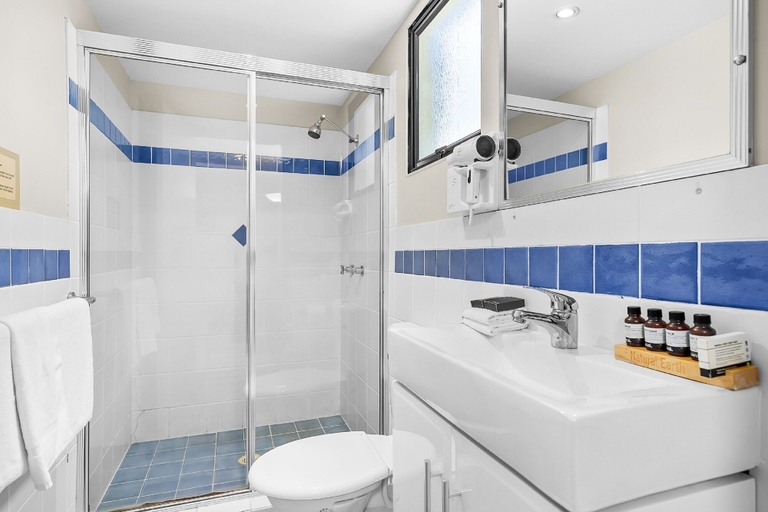 Bathroom 4, Il Mondo Boutique Hotel, Brisbane
