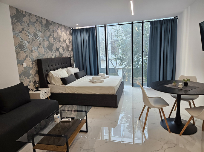 Others 5, Nikis 20 Suites, Attica