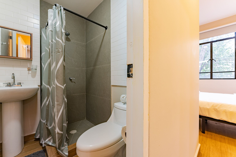 Bathroom 3, Casa Danubio Reforma by VH, Mexico City