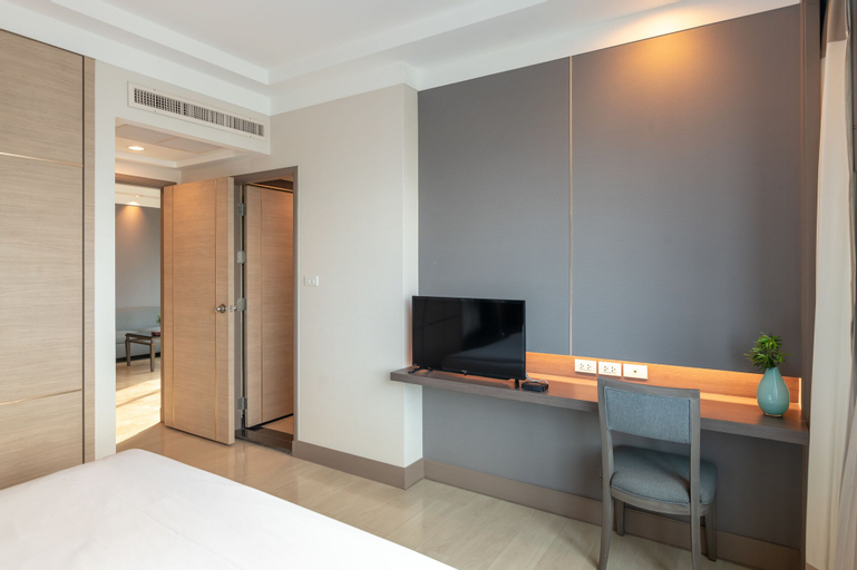 Bedroom 8