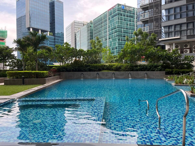 Sport & Beauty 2, BGC Uptown Mall Suite, Taguig