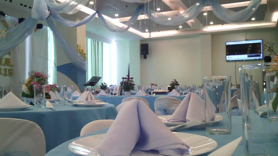 Food & Drinks 5, Jade Dragons Suites Davao, Davao City