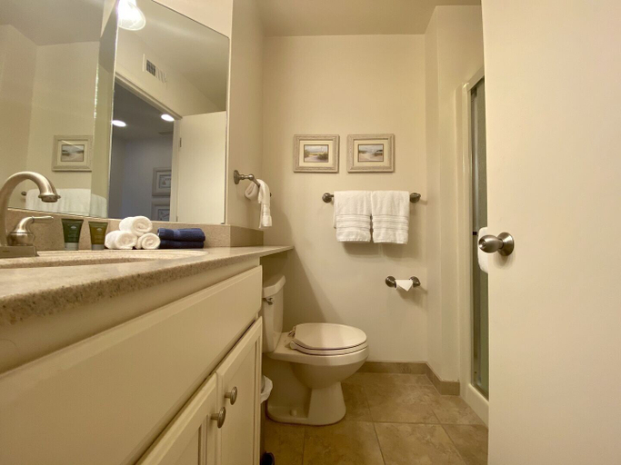 Bathroom 2, The Shores Lake View Condo Unit 5638, Grand Traverse