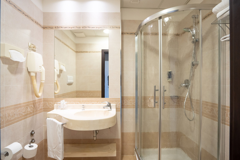 Bathroom 5, Hotel Clipper, Pesaro E Urbino