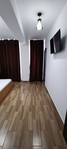 Others 5, Blue Sky Hotel, Tuzla