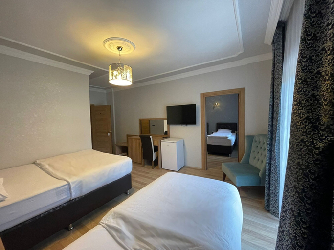 Bedroom 3, Akpinar Hotel, Çaykara