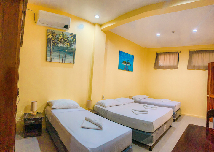 Bedroom 2, Mabini Hotel, Mambajao