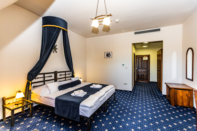 Bedroom 3, Hotel Grand Vígľaš, Detva