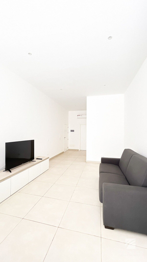 Others 3, Ka Djula Apartments