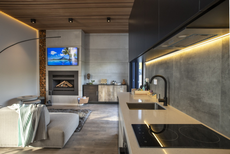 Others 5, Pavilions at Lenswood, Adelaide