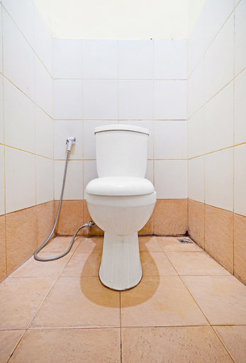 Bathroom, Hotel O Garden Hostel, Bandung