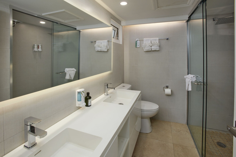Bathroom 5, Tamarijn Aruba All Inclusive