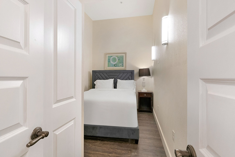 Bedroom 2, Stunning Condos Near French Quarter, Orleans