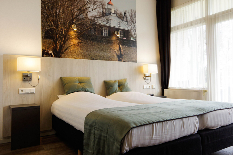 Bedroom 8