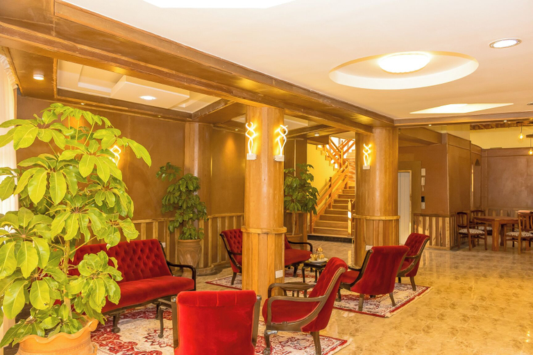Others 5, The Glacier Hotel Nanyuki, Kieni