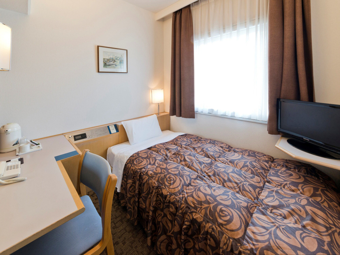 Bedroom 2, Hotel Castle Plaza, Akashi