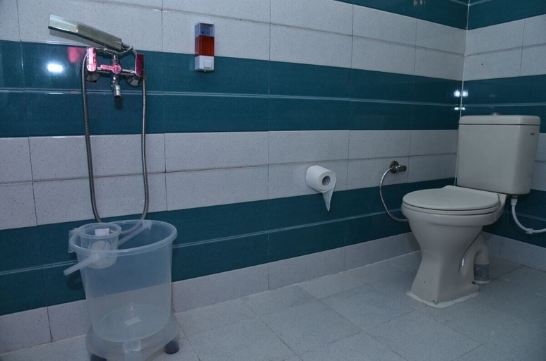 Bathroom 4, Hill View Retreat, Dehradun