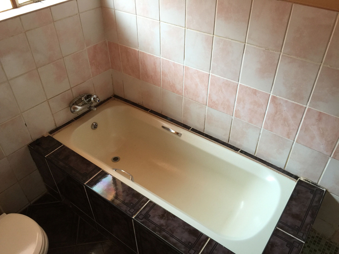 Bathroom 3, Woodlands Lodge & Tours, Livingstone