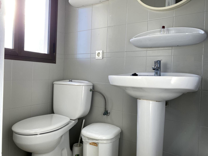 Bathroom 4, Hostal Bellavista Formentera, Baleares