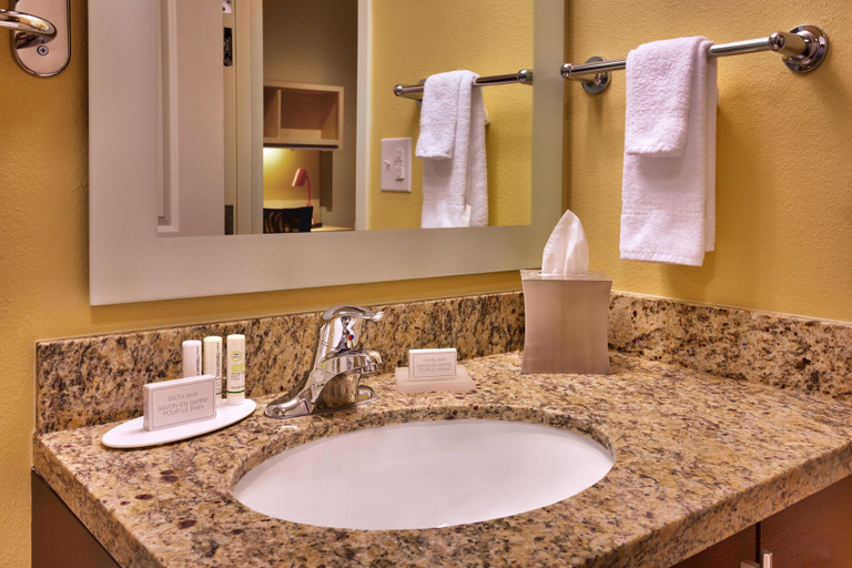 Bathroom 3, TownePlace Suites by Marriott Dickinson, Stark