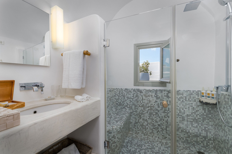 Bathroom 3, Iconic Santorini by Sandglass, South Aegean