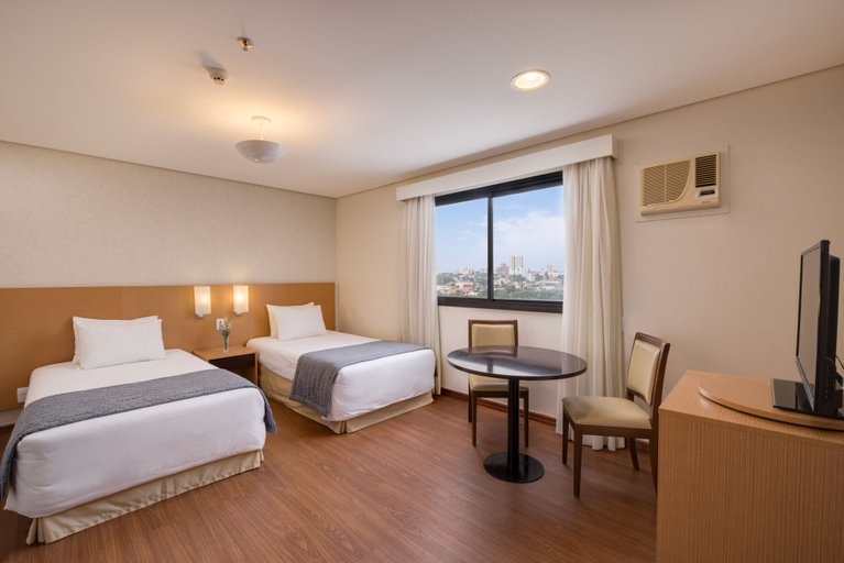 Bedroom 2, Jk Premium Hotel e Eventos, Londrina