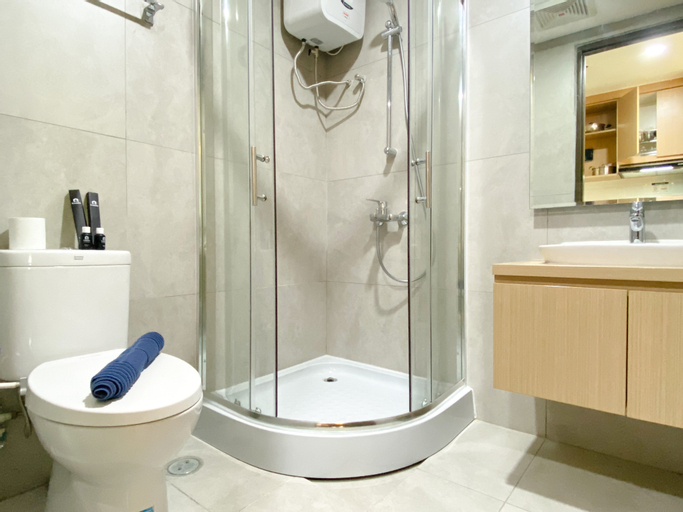 Bedroom 2, Cozy and Best Deal Studio at Pollux Chadstone Apartment By Travelio, Cikarang