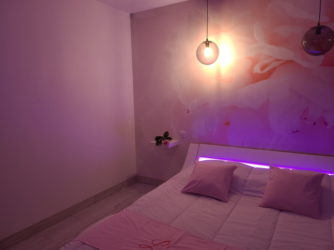 Bedroom 3, L'escale Romanesque, Manche