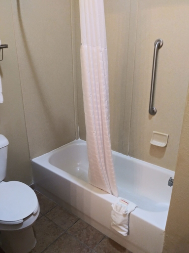 Bathroom 4, Baymont by Wyndham Wheeler, Wheeler