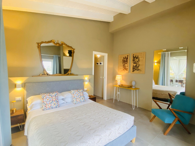 Bedroom 5, Azalo Country House, Syracuse