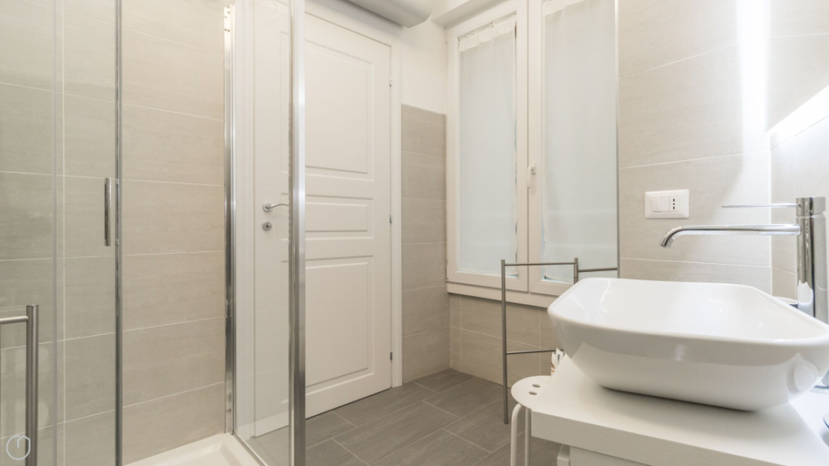Bathroom 3, Italianway - Garibaldi 104 A, Milano