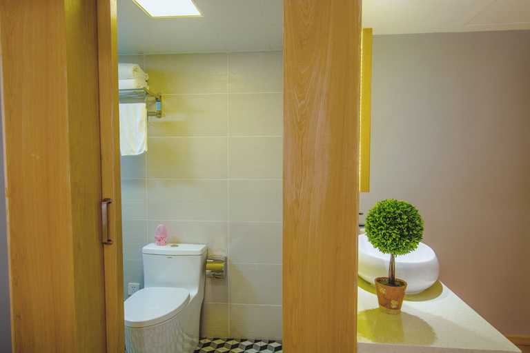 Bathroom 3, Hangzhou Hanxuan Hotel, Hangzhou