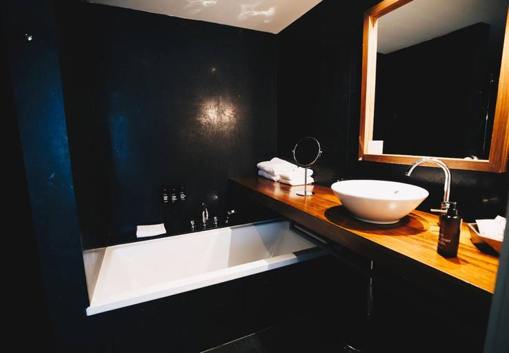 Bathroom 5, Dear Hotel Madrid, Madrid