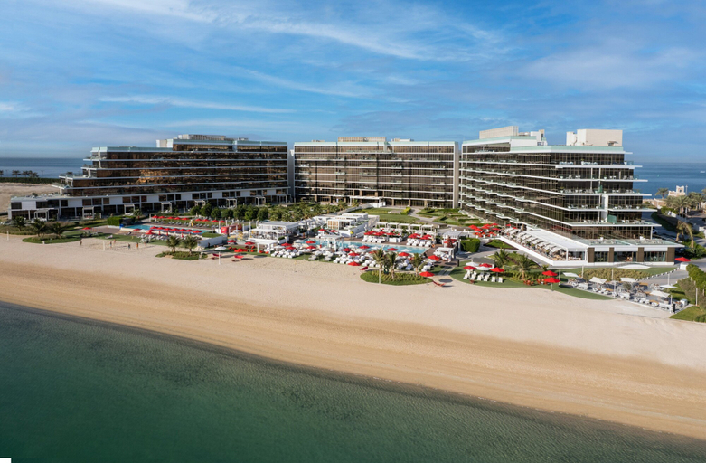 Others 3, Th8 Palm Dubai Beach Resort, Vignette Collection by IHG, Dubai