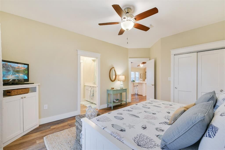 Bedroom 3, Pelican Dive, Galveston
