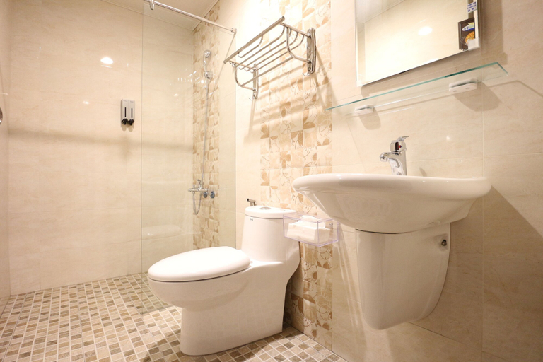Bathroom 5, Mushroom Castle Guesthouse, Taitung