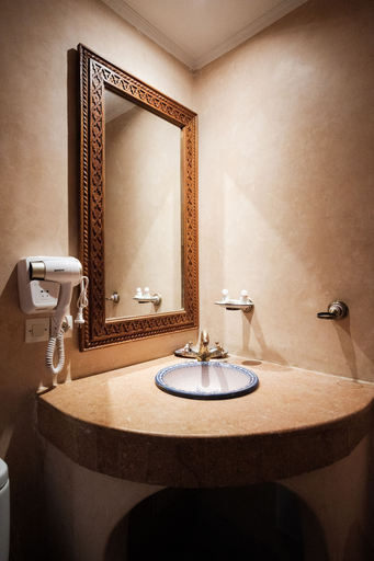 Bathroom 5, RIAD DAR LAURA, Fès