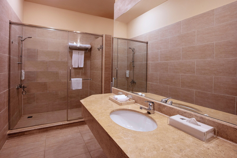 Bathroom 4, JAZ Neo Saraya Palms - All inclusive, Safaja